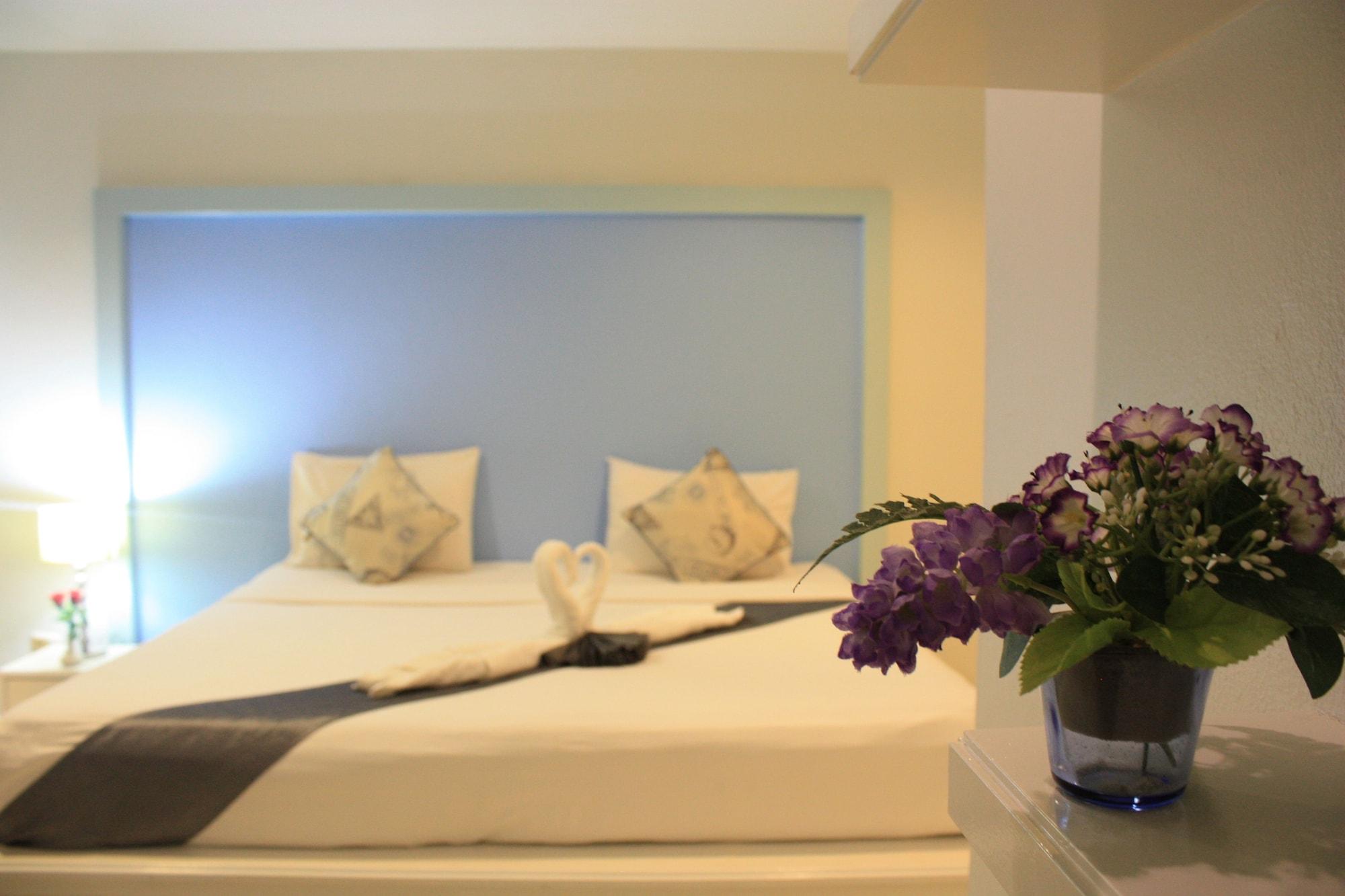 Phuket Racha Kata Homestay Dış mekan fotoğraf