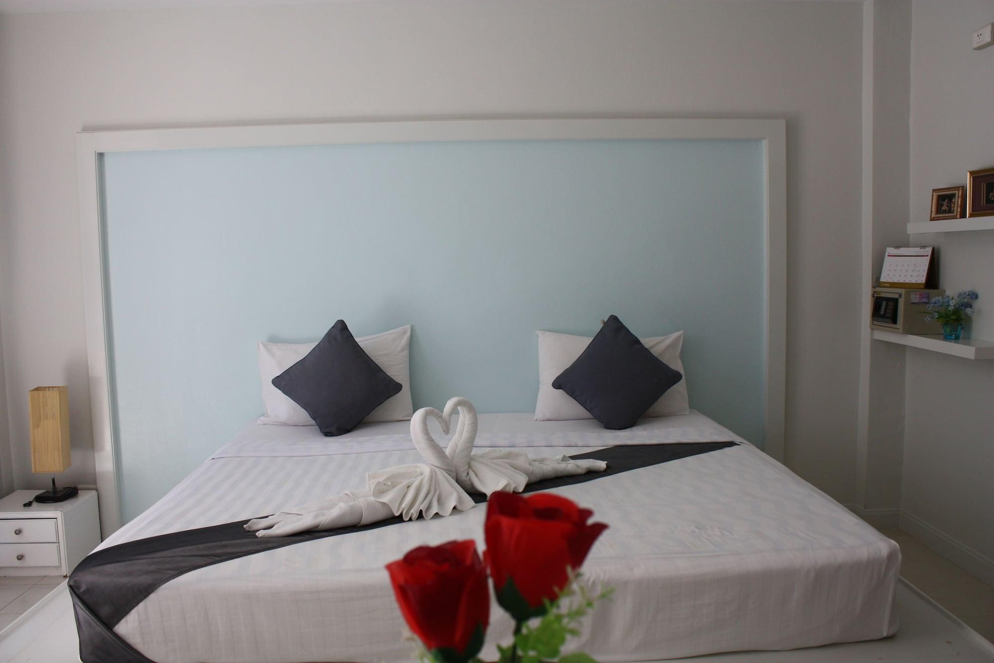 Phuket Racha Kata Homestay Dış mekan fotoğraf