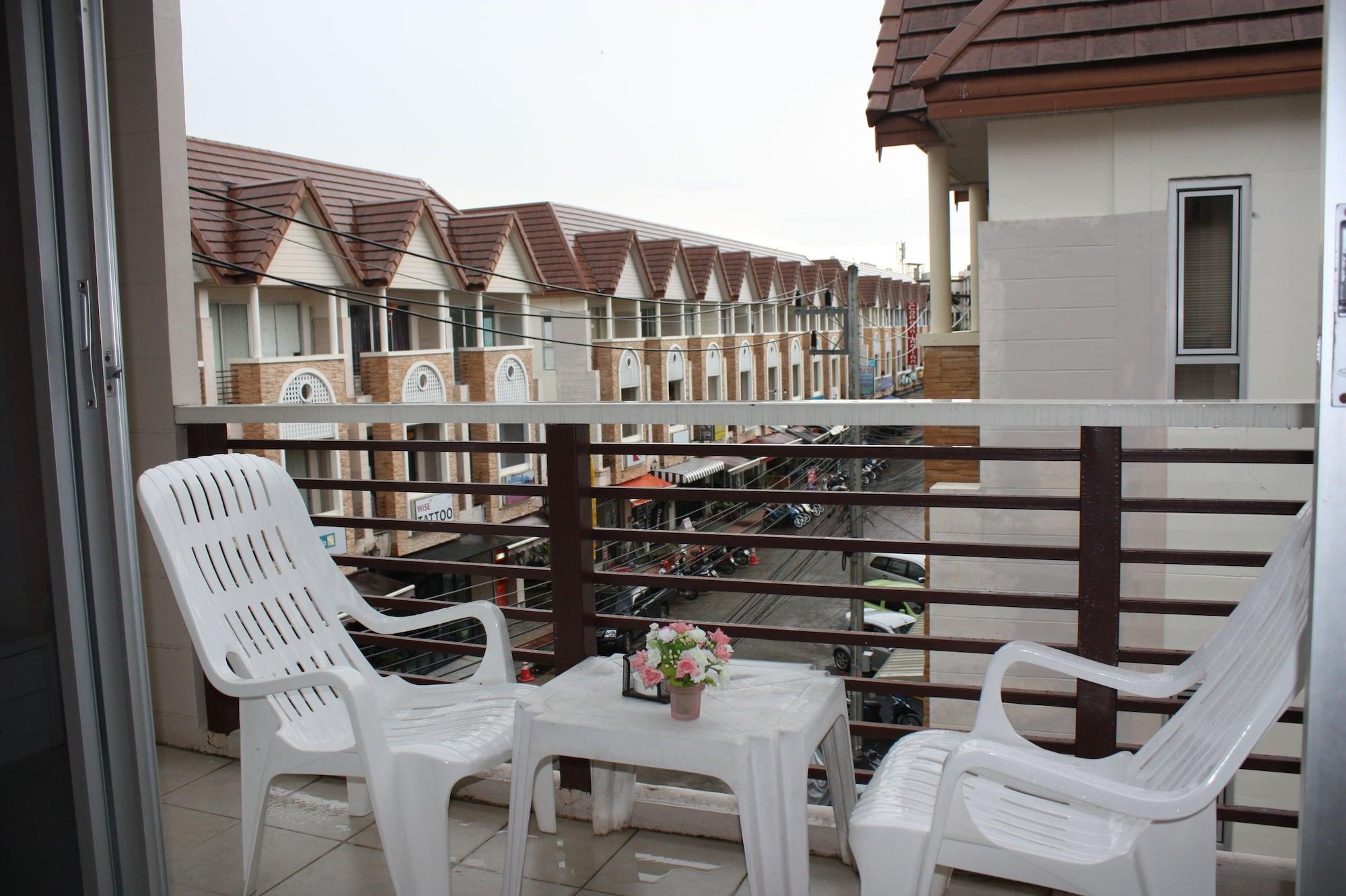 Phuket Racha Kata Homestay Dış mekan fotoğraf