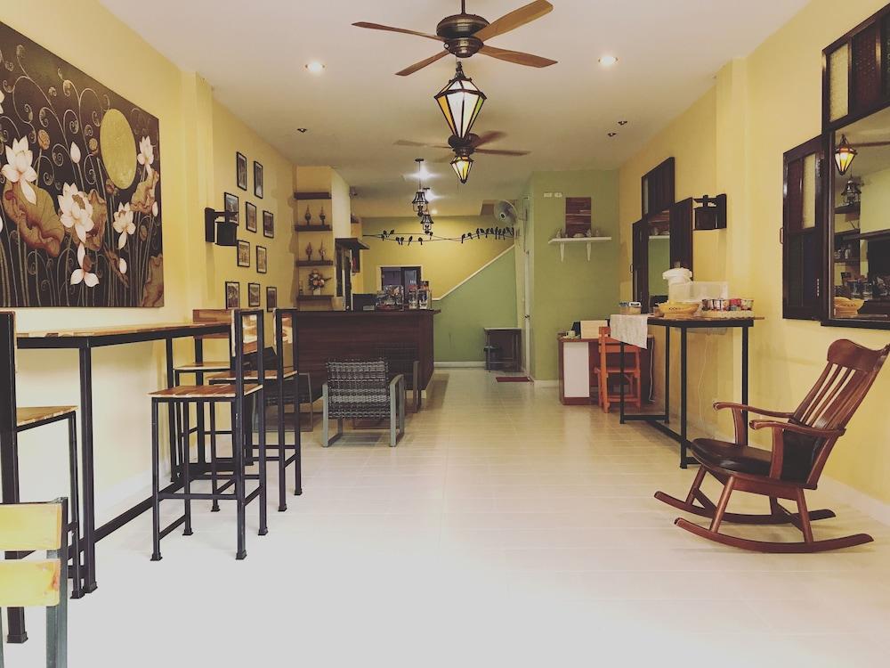 Phuket Racha Kata Homestay Dış mekan fotoğraf