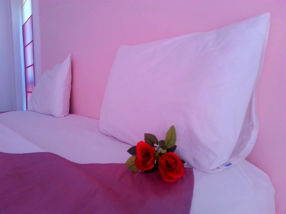 Phuket Racha Kata Homestay Dış mekan fotoğraf